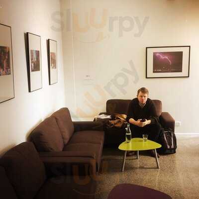 Metro Cafe And Metro Gallery