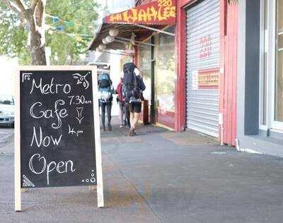 Metro Cafe And Metro Gallery