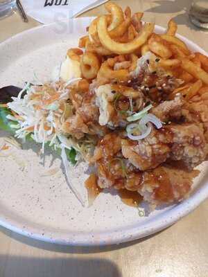 Table Of Munchies (tom)