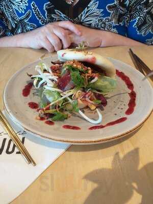 Table Of Munchies (tom)