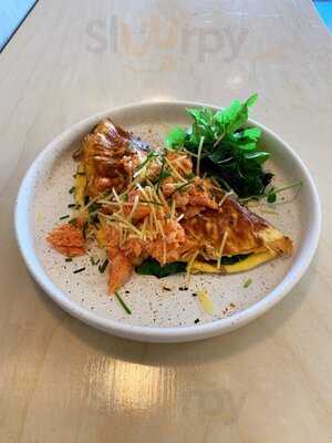 Table Of Munchies (tom)