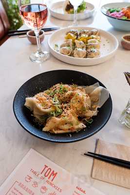 Table Of Munchies (tom)