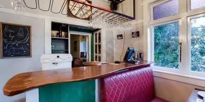 Papa's Italian Eatery