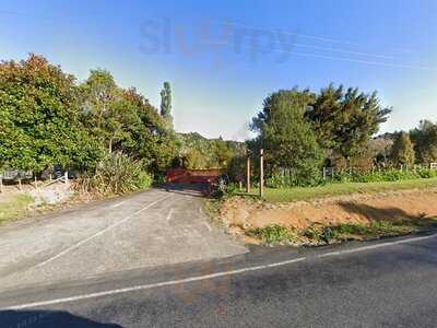 Puhoi Valley Cafe And Cheese Store