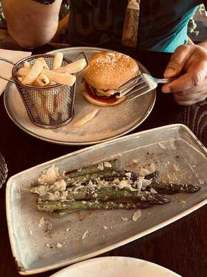 Fortune Favours - Wellington Airport