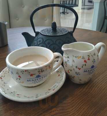 Majestic Tea Bar