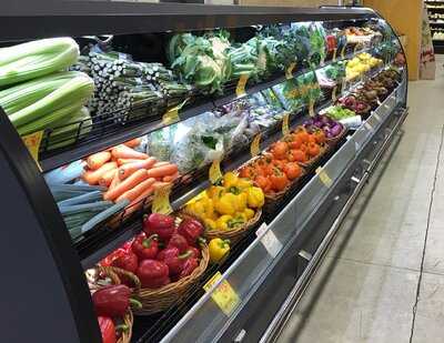 Bel Mondo International Food Market