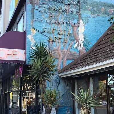 Big Elephant Thai Restaurant