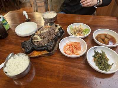 Nol-bu-ne Restaurant