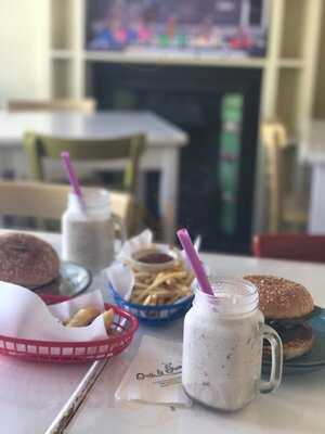 Grill And Shakes