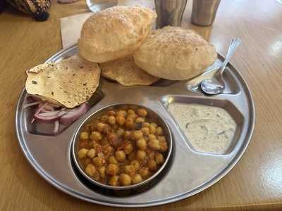 Ras Vatika Indian Vegetarian Cafe