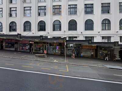 Chawlas Indian Restaurant