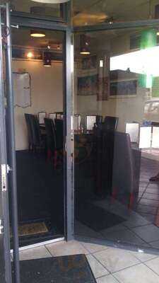 Everest Indian Restaurant