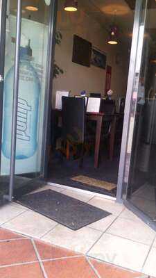 Everest Indian Restaurant