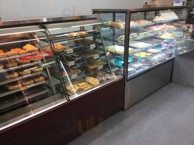 Voong's Bakery