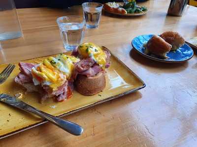 Bordeaux Bakery And Brasserie