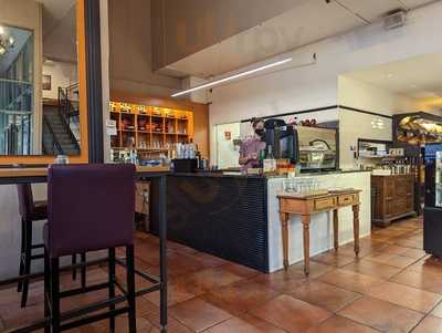 Bordeaux Bakery And Brasserie