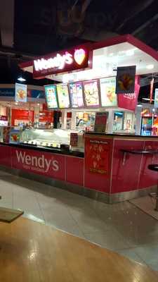 Wendy's Supa Sundaes