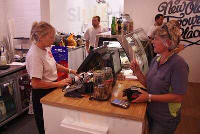 Esquires Cafe Hornby Mall