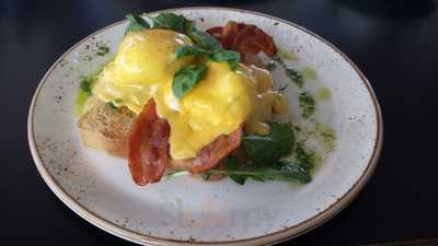 Occam Day Cafe & Bar