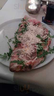 La Fontana Restaurant & Cafe