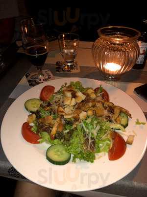 La Fontana Restaurant & Cafe