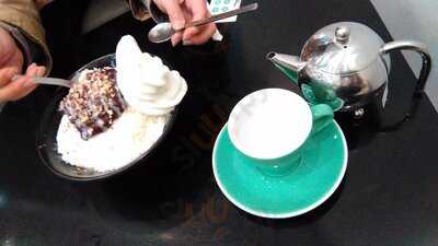 Mellow Coffee & Dessert