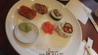 Makoto Sushi & Donburi