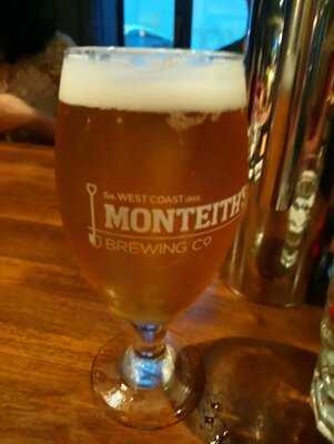 Applejack's Bar & Eatery