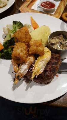 Applejack's Bar & Eatery