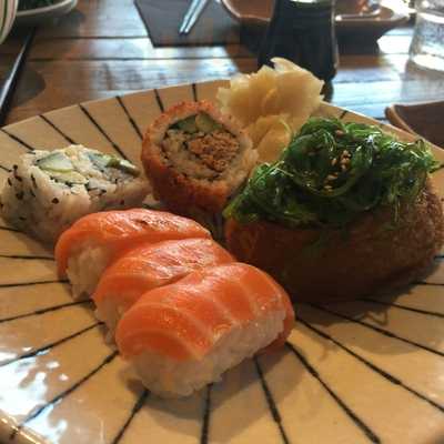 Hikari Sushi Bar - Awly Building