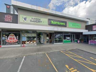 Zambrero Oteha Valley