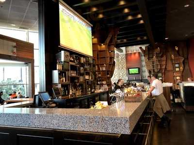 Down Under Bar & Cafe