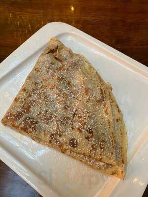 Le Paris French Eatery