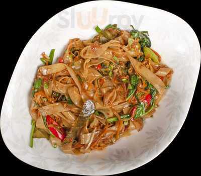 The Majestic Indian Bistro & Tandoor