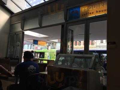 Esquires Coffee