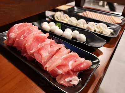 Dragon House Restuarant