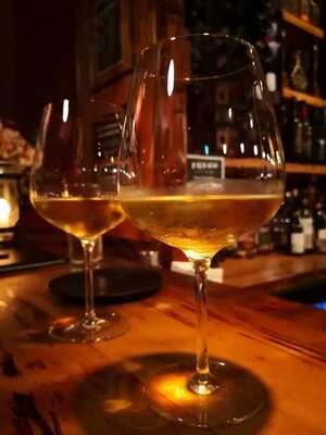 Dida's Wine Lounge & Tapas