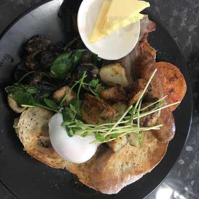 The Valley Home Kitchen