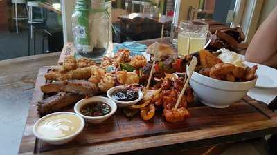 Gbs Bar & Restaurant