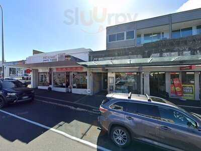 Royal Dumpling And Noodle