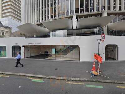 Old Bakehouse Biergarten & Lounge Cafe