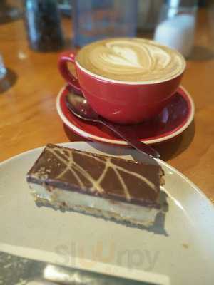 Bach'n Cafe And Restaurant