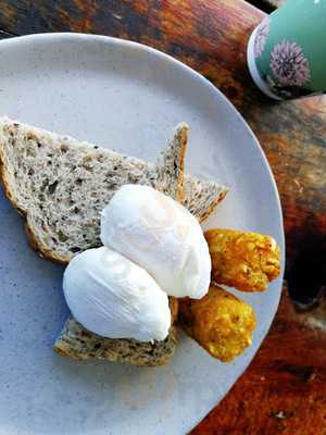 Bach'n Cafe And Restaurant