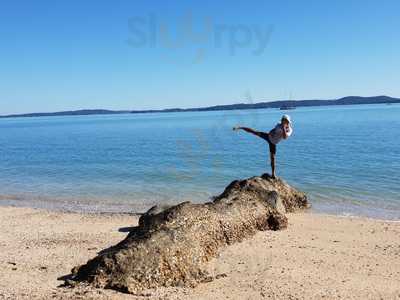 Bach'n Cafe And Restaurant