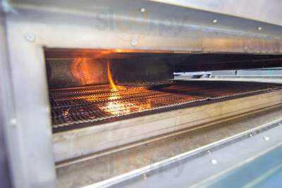 Redfire Pizza Company