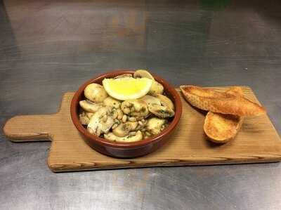 Sally O'rourke's Irish Bar And Restaurant