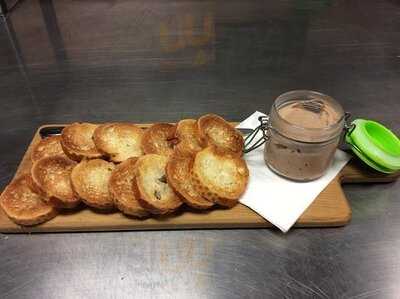 Sally O'rourke's Irish Bar And Restaurant