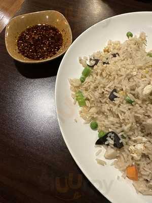 Yummy Dumpling House