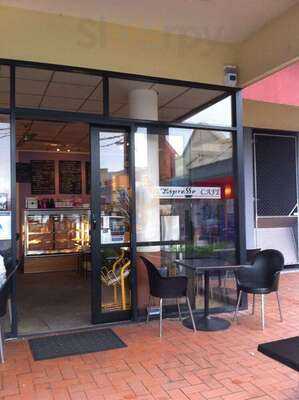 L'espresso Cafe